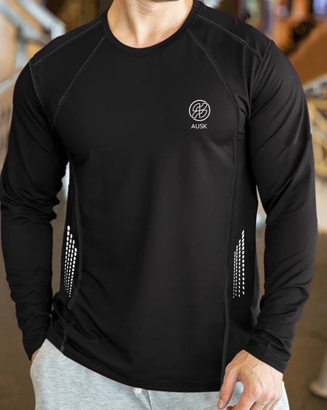 Men Round-Neck Athletic Fit T-Shirt