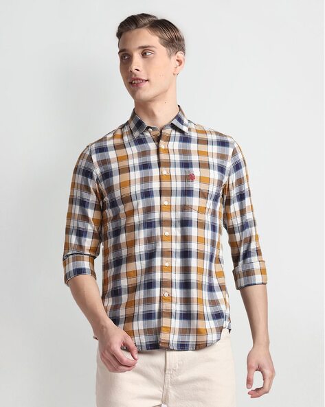 Men Plaid Checked Slim Fit Shirt with Patch Pocket