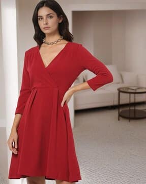 Buy VANGULL Women V-Neck Skater Dress Online | Ajio.com