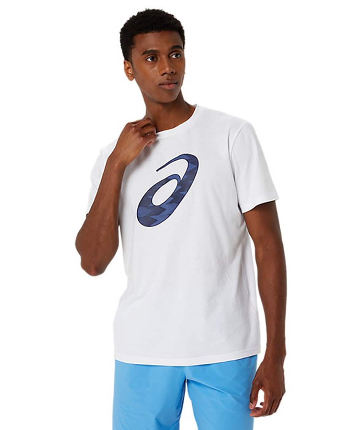 -1117Wx1400H-467183666-white-