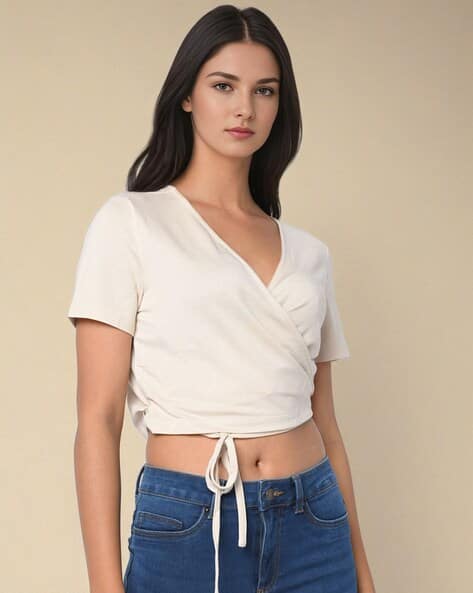 ISCENERY BY VERO MODA Ivy V-neck Wrap Crop Top