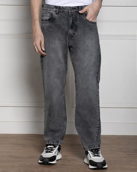 Men Relaxed Fit Mid-Rise Clean Jeans with Insert-Pockets