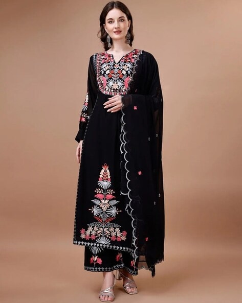Women Embroidered Straight Kurta Set Price in India