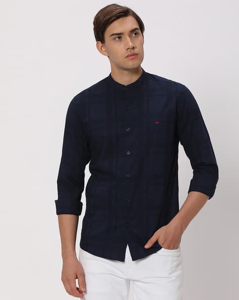 Men Checked Slim Fit Shirt