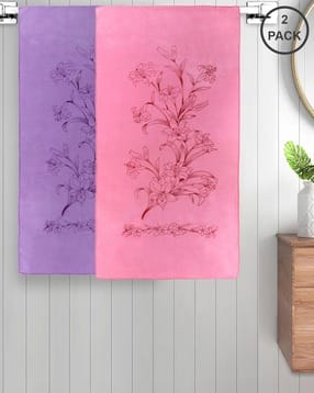 Set of 2 300 GSM Floral Print Bath Towels 43" x 23"-image-39