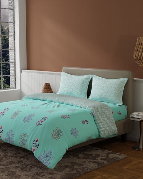 Floral Print Double Bedsheet Comforter Set with Pillow covers