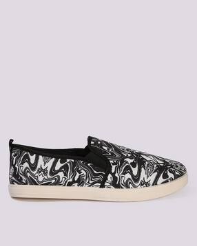 yousta Men Printed Slip-On Shoes-picture-15