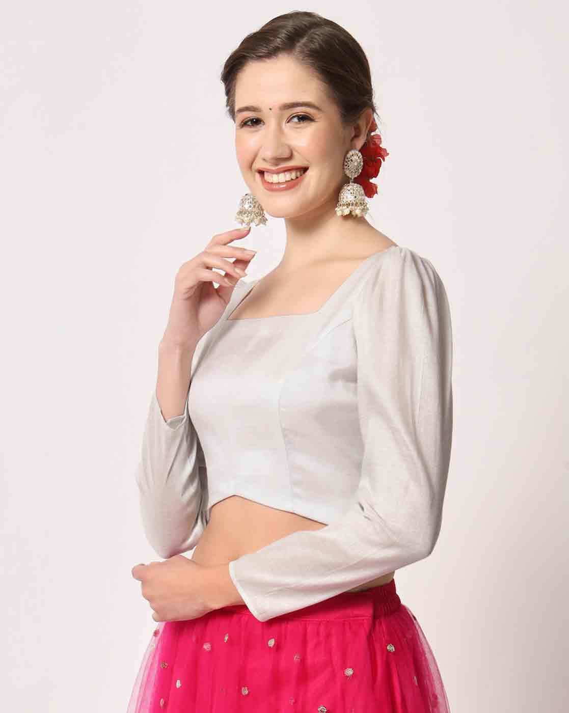-1117Wx1400H-467221875-silver- 