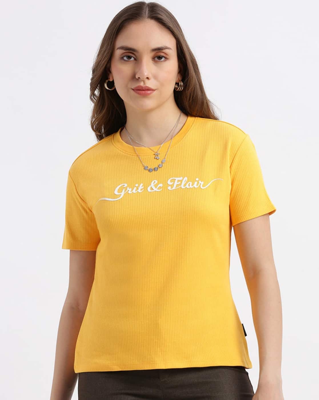 -1117Wx1400H-467229681-yellow-