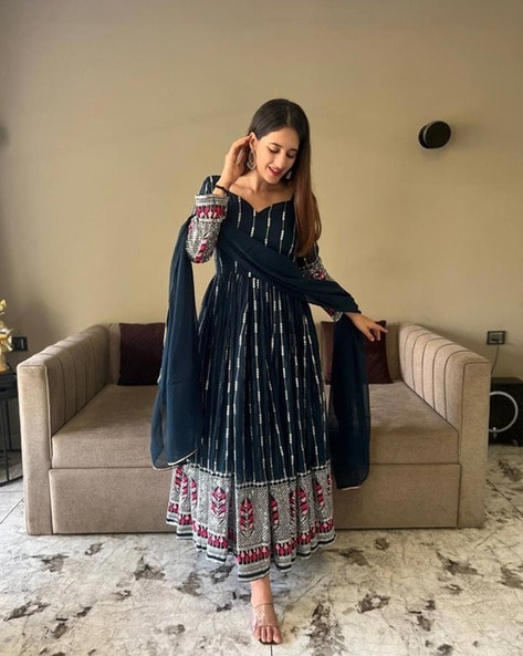 Blue Kurta Suit Sets for Women by Fashion Basket Online | Ajio.com
