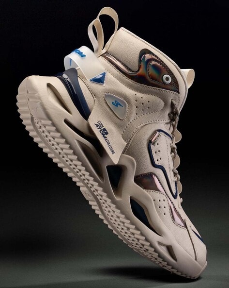 Men Flat Heel Sneakers with Lace Fastening