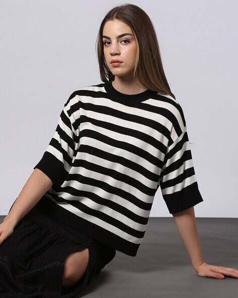 Outryt by AZORTE Striped Flat-Knit Top