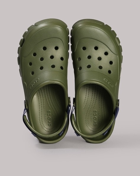 Iconic crocs shops comfort clogs