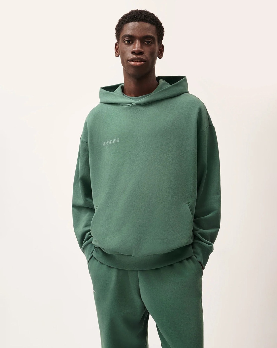 -1117Wx1400H-469586121-  