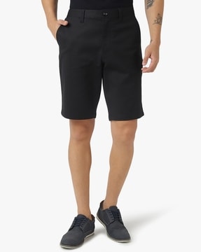Men s Shorts 3 4ths Online Low Price Offer on Shorts 3 4ths for Men AJIO