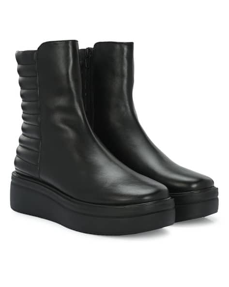 Women Ankle-Length Chelsea Boots