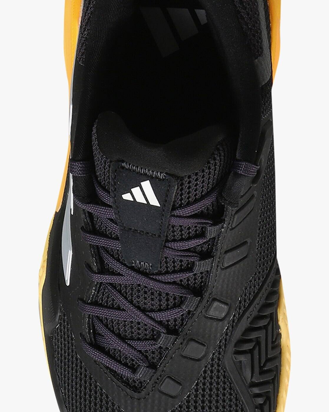 Buy ADIDAS Men Barricade 13 Low-Top Tenn... Online | Ajio.com