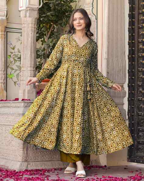 Floral Print Flared Kurta with Palazzos Price in India