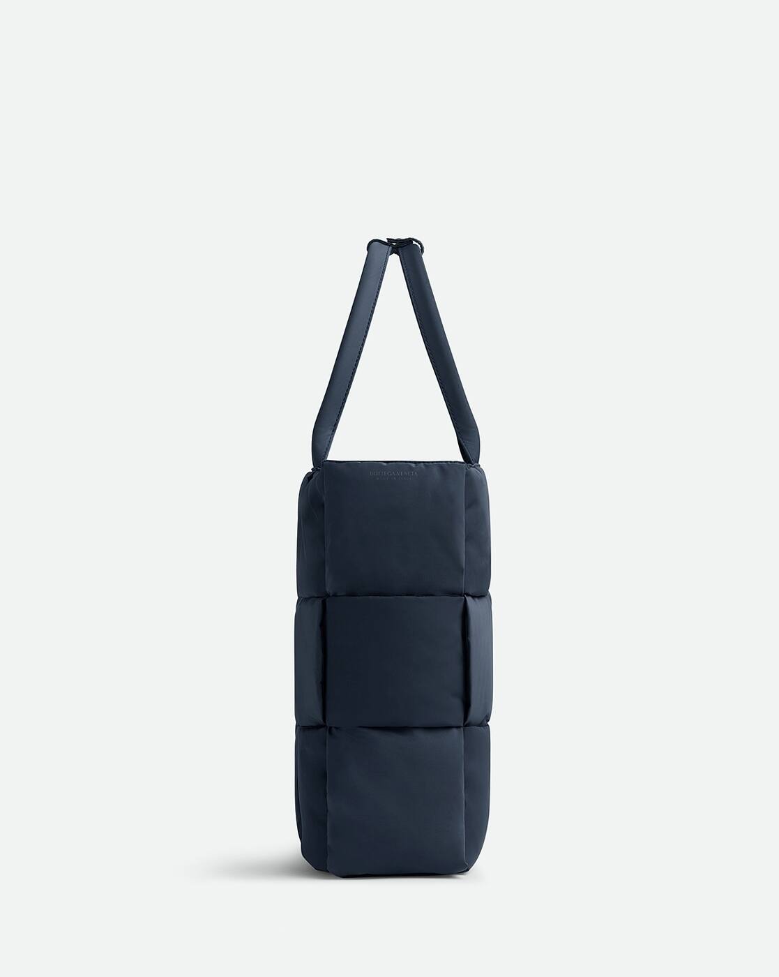 BOTTEGA VENETA FW21 PADDED BAG (680163_V1F209000)