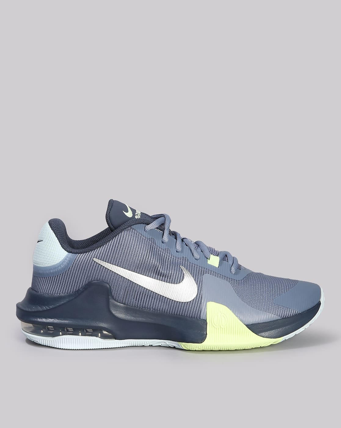 nike mens blue basketball shoes