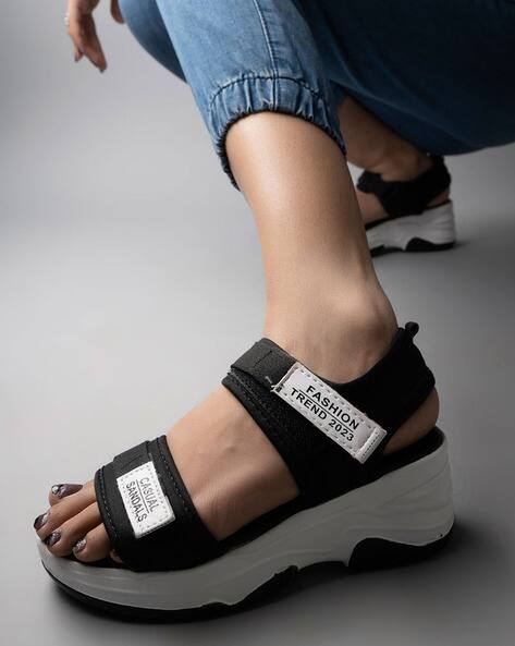 Fashion 2020 Sandals Trends Sporty Sandals Trend 2020 Sandals 2020