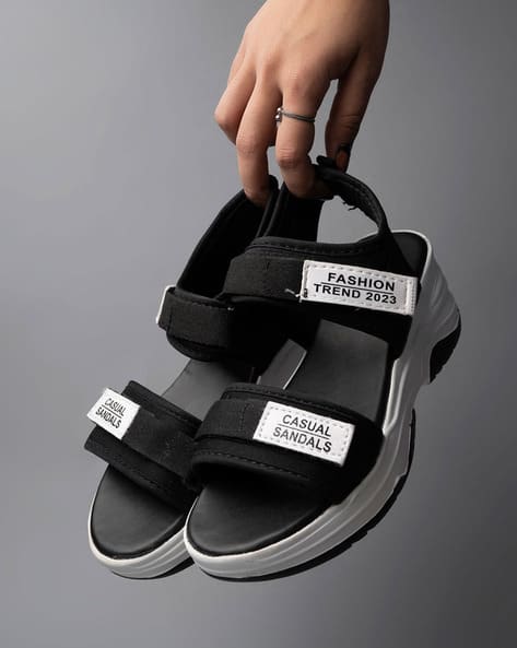 stylestry stylish black pumps