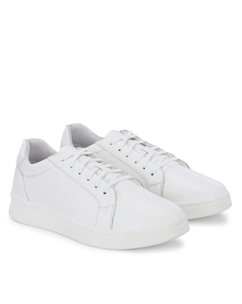 DELIZE Men Lace-Up Sneakers with Faux Leather Upper