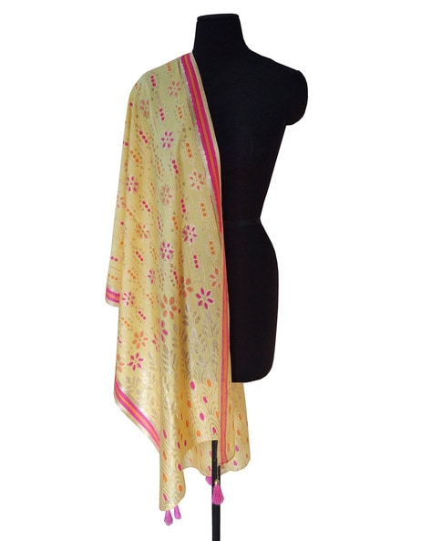 Women Floral Dupatta with Contrast Border Price in India