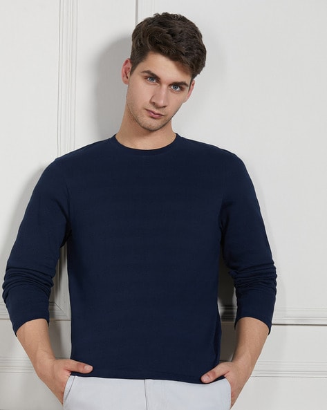 Men Regular Fit Round-Neck T-Shirt with Full Sleeves