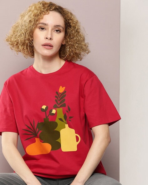 Women Graphic Print Oversized Fit Round-Neck T-Shirt