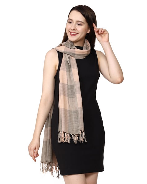 Women Checked Cotton Stole with Tassels Price in India
