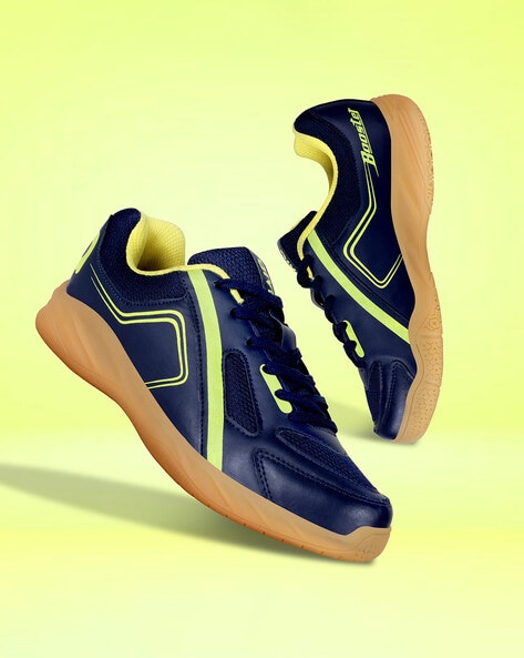 Sports Shoes with Synthetic upper