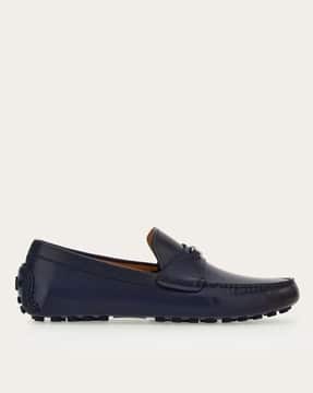 Ferragamo♪SALE♪0775054 Buy Ferragamo Slip-on Drivers with Gancini Ornament | Navy