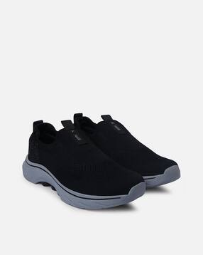 Men Slip-On Sports Shoes
