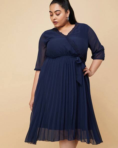 max fashion dresses Lady Black Tie - Kieran Gown - Stretch Satin Fitted Dress