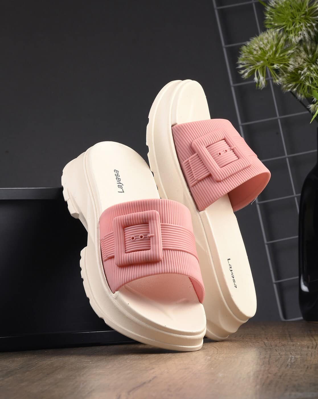 Buy Pink Flip Flop \u0026 Slippers for Women by LAYASA Online | Ajio.com