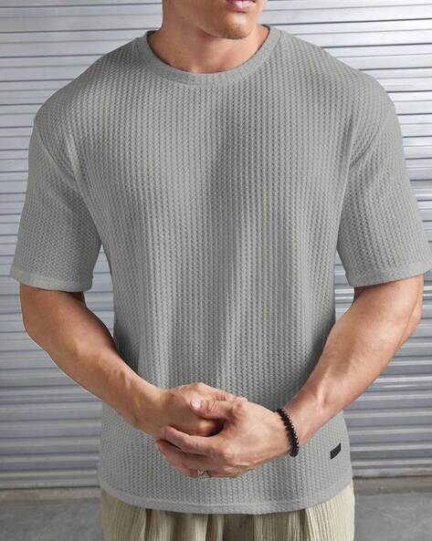 Men Regular Fit Round-Neck T-Shirt