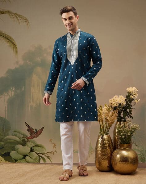 MOLLY & MICHEL Men Regular Fit Mandarin-Neck Kurta