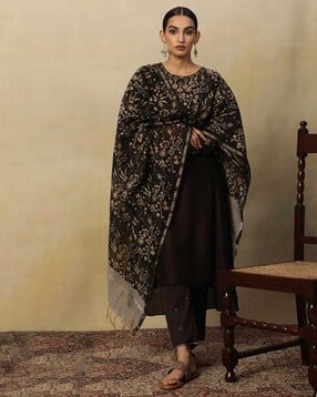 W x Folksong Women Floral Print Dupatta with Tassels-picture-13