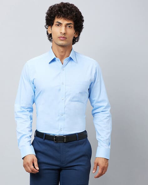 Men Slim Fit Shirt with Patch Pocket