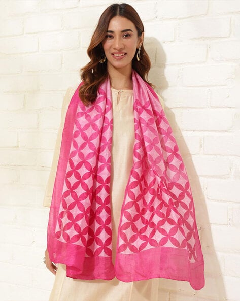 Women Geometric Print Silk Stole Price in India