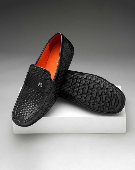 Ruosh Men Round-Toe Slip-On Loafers