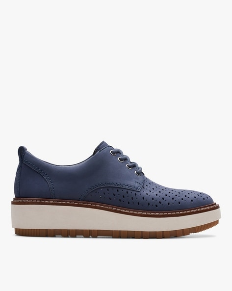 Clarks womens navy shoes hotsell