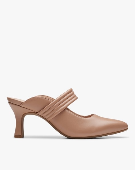 Clarks Kataleyna Dusk Warm Beige Lea Pumps