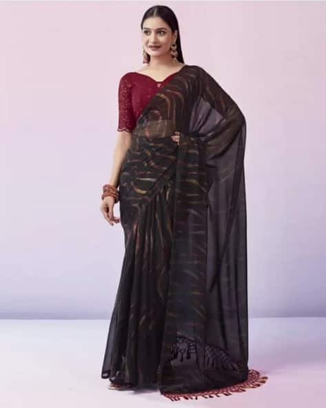 Shatayu Women Printed Georgette Saree