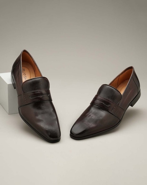 Ruosh Round-Toe Slip-On Shoes