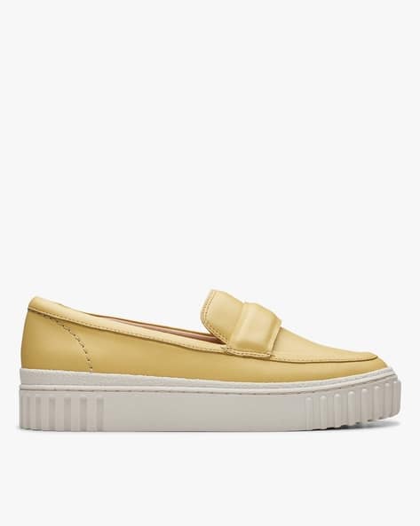 Mayhill Cove Yellow Leather Casual Slip-ons