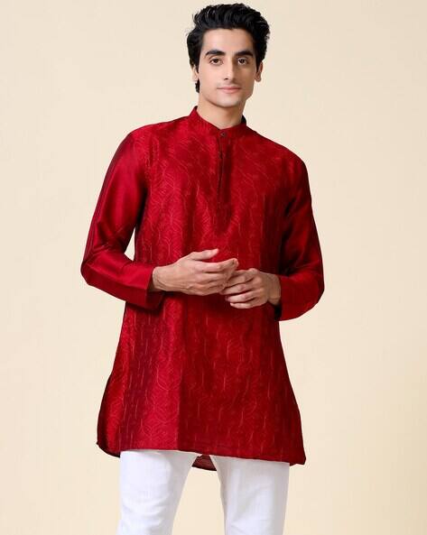 TATTVA Men Geometric Slim Fit Short Kurta with Mandarin Collar