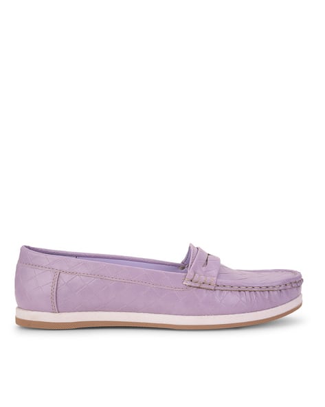 Women Round-Toe Slip-On Shoes