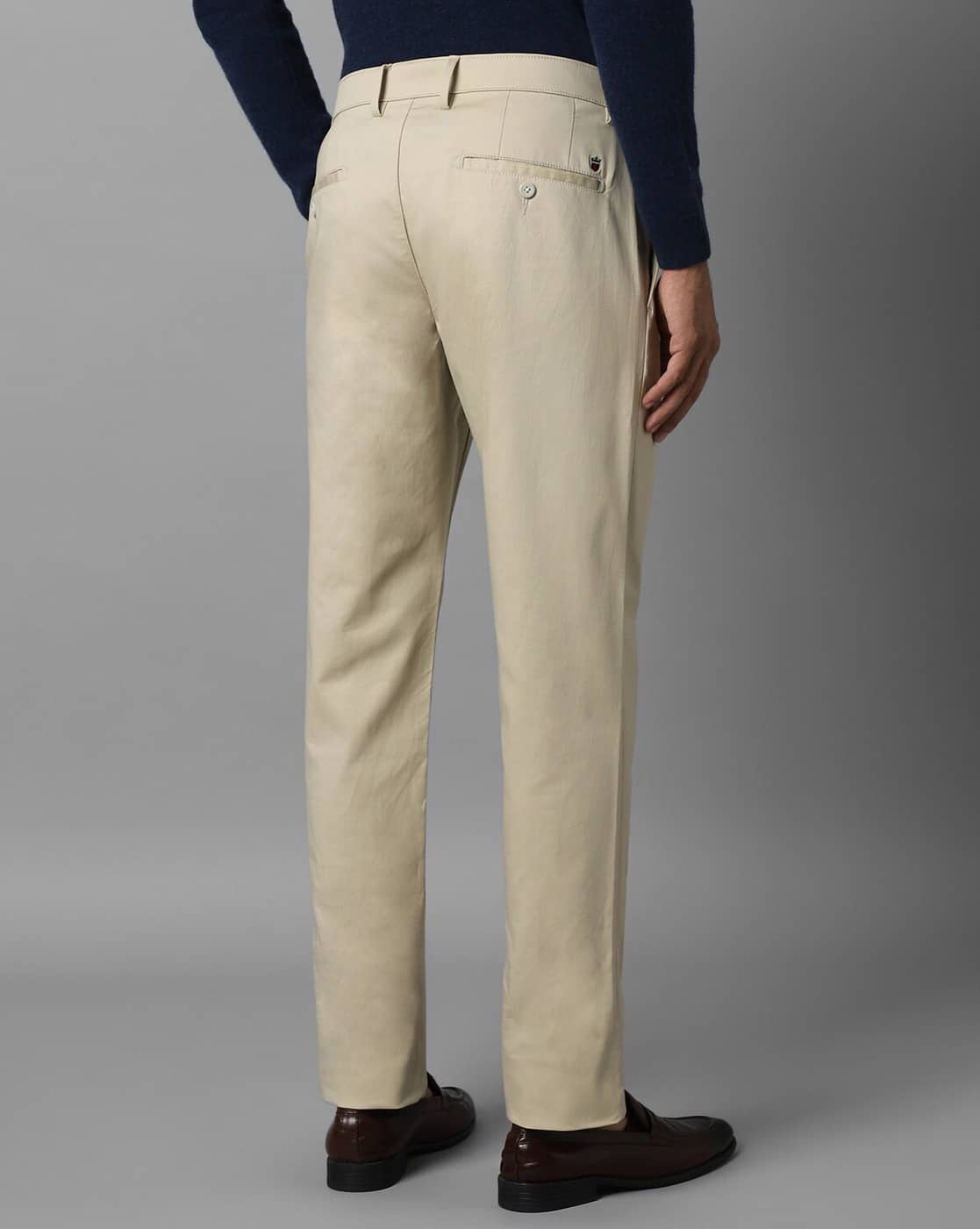 Men Slim Fit Flat-Front Chinos
